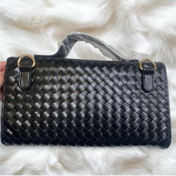 PrettySimple Black Woven Handbag - Picture 3 of 5